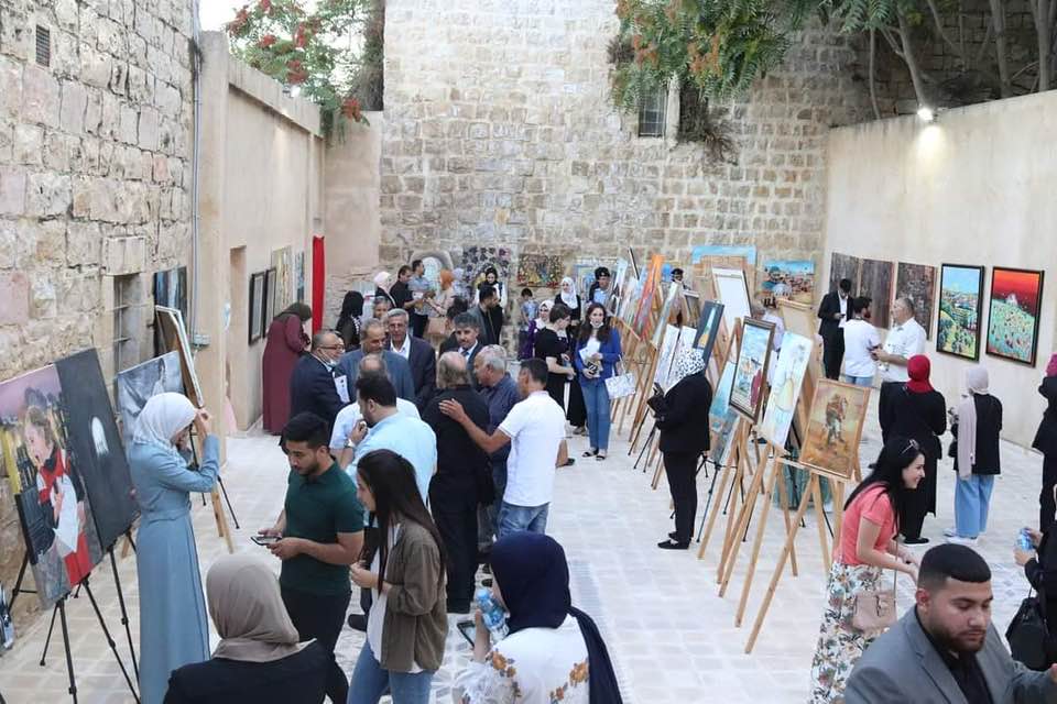Media for القدس لنا